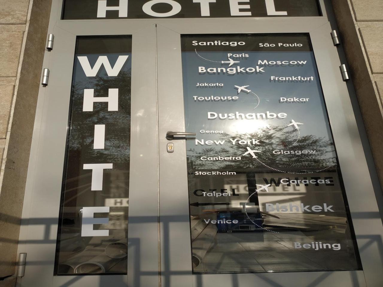 White Hotel & Hostel Bishkek Exteriör bild